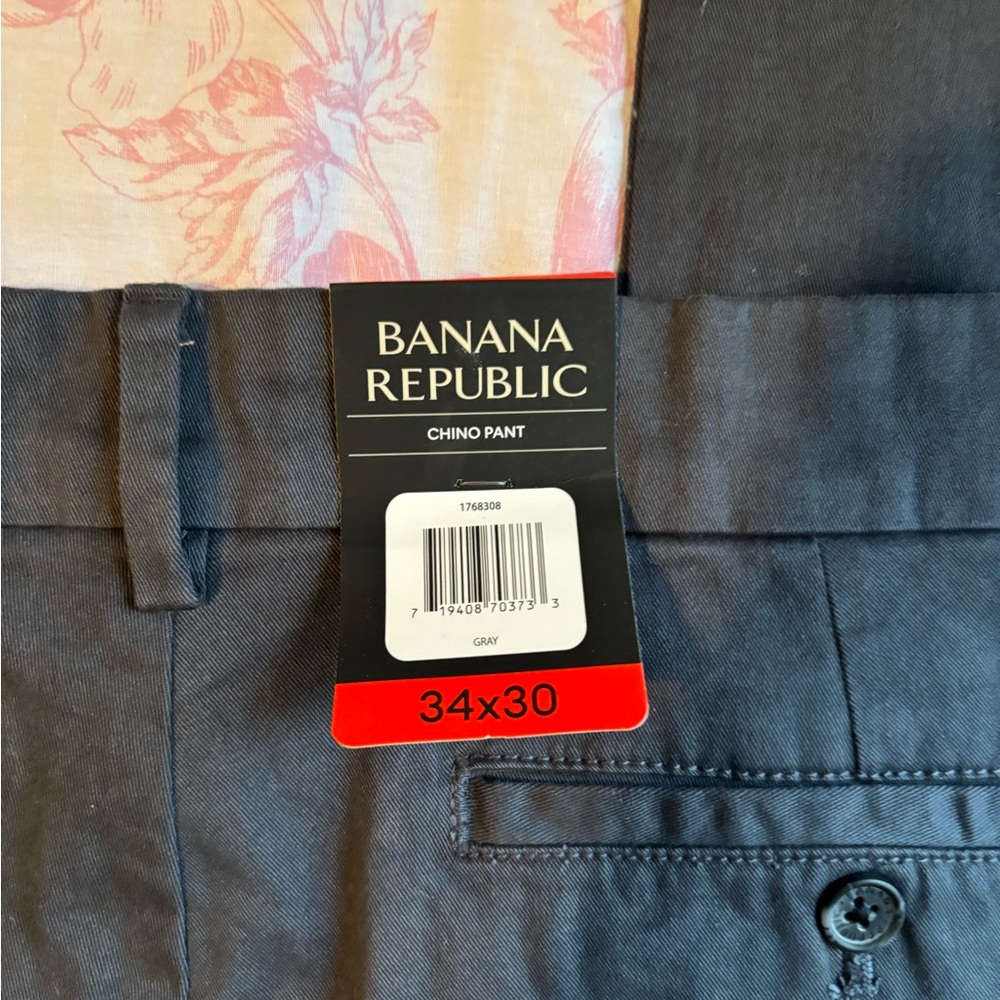 Banana Republic Gray Chino Khakis Flat Front